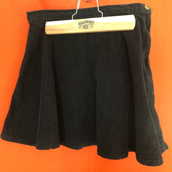American Apparel black corduroy skater skirt - Picture 2 of 4